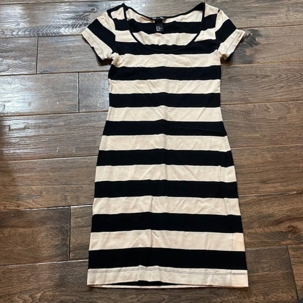 H&M dress